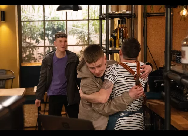 Fan-favorite Emmerdale character arrested for unintentionally stabbing a teenager in a shocking confrontation.