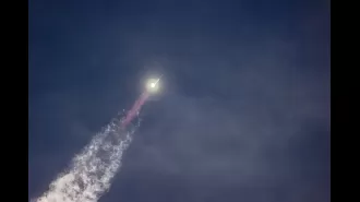 SpaceX launches huge rocket, but can it actually make it to Mars by 2029?