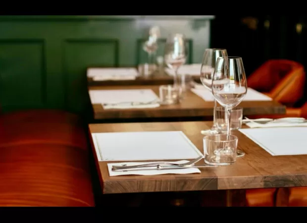 A new Missouri restaurant is causing controversy with its decision to only serve customers over the age of 35, catering to older individuals.