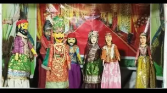 After father's death, young person pledges to promote puppet dancing.