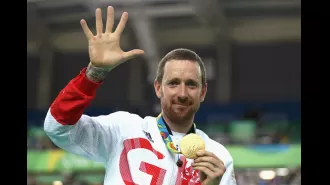 British cyclist Bradley Wiggins may have to make a difficult choice after being declared bankrupt despite his success at the Olympics.