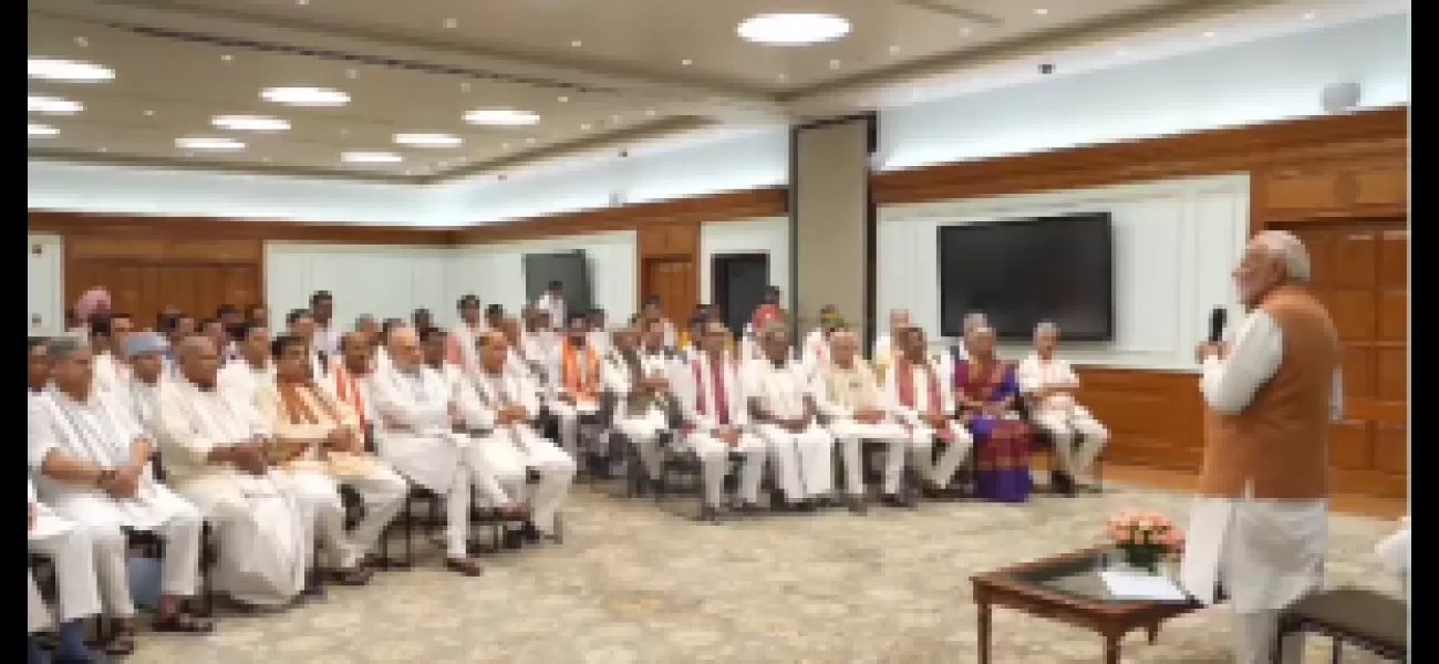 Modi will rely on experience to choose ministers; allies to introduce new politicians.