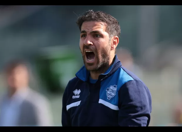 Cesc Fabregas is looking to recruit former Manchester United and Liverpool players for his team, Como.