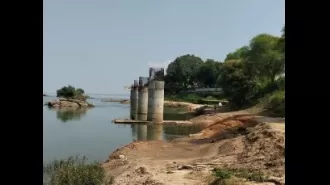 Projects in Sundargarh are delayed because of delays, causing a delay in their completion.