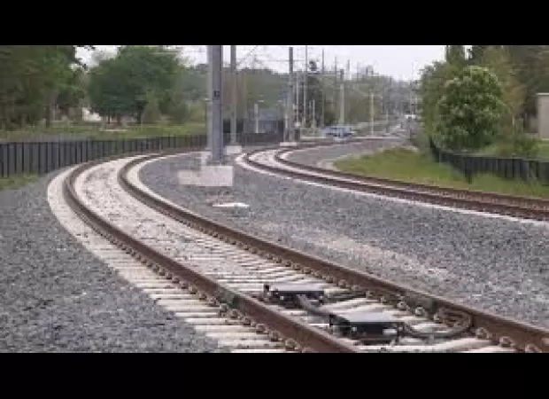 Dead body of an elderly man discovered on train tracks in Odisha.