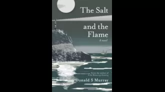 Donald Murray praises Alice Munro for her illuminating depictions of rural communities in her writing.