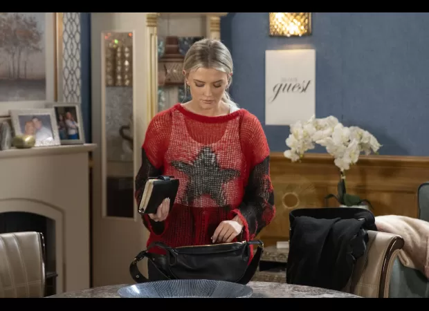 Bethany's decision to work with a dangerous teenage murderer sparks concerns among fans of Coronation Street.