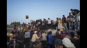 Hamas wants changes to Gaza ceasefire plan, US reviewing answer.