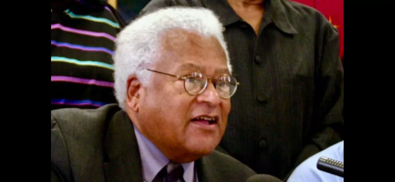 Civil rights leader Rev. James Lawson Jr, known for his work as an advisor to Martin Luther King Jr, has passed away at the age of 95.