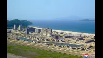 North Korea wants to attract tourists by developing its deserted beach.