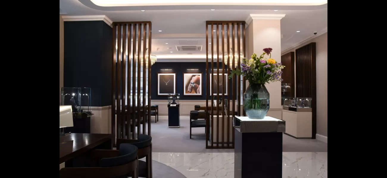 Laings now welcomes customers to new Glasgow flagship store.