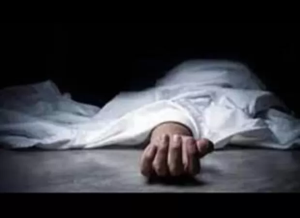 Police officer in Odisha dies while trying to safely dispose of confiscated firecrackers.