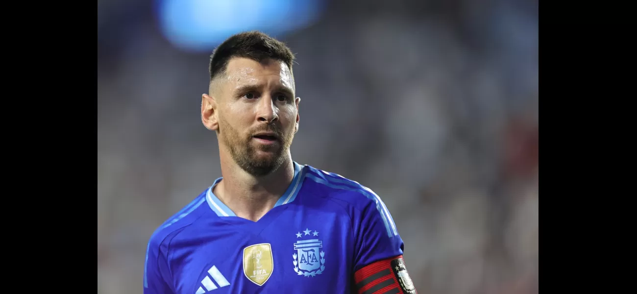 Lionel Messi praises young Argentine player as a future star with exceptional talent.