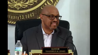 Calumet City Mayor Thaddeus Jones breaks tie to approve controversial credit card charges.