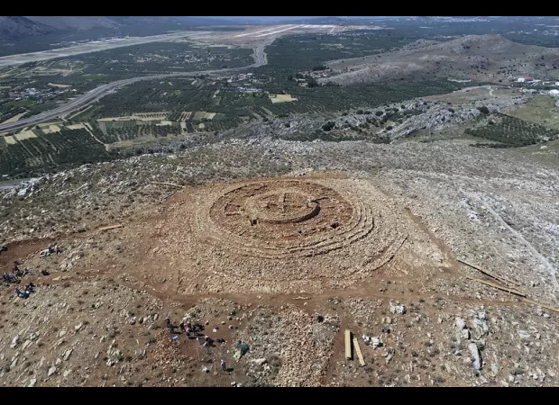 Ancient Greek site baffles researchers after being discovered on a hilltop for over 4000 years.