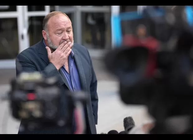 Alex Jones' assets to be liquidated to repay $1.5B owed for Sandy Hook lawsuit after bankruptcy dismissal.