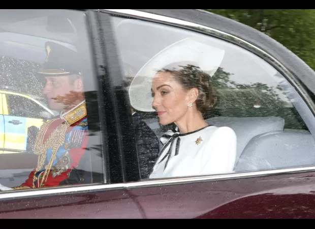 Kate Middleton makes first appearance in months, arriving at Buckingham Palace.