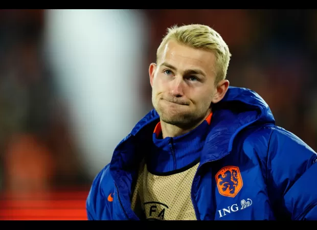 Bayern Munich sets price for Manchester United to acquire Matthijs de Ligt.