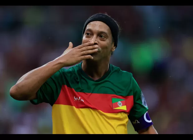 Ronaldinho criticizes Brazil and explains his boycott of their games.