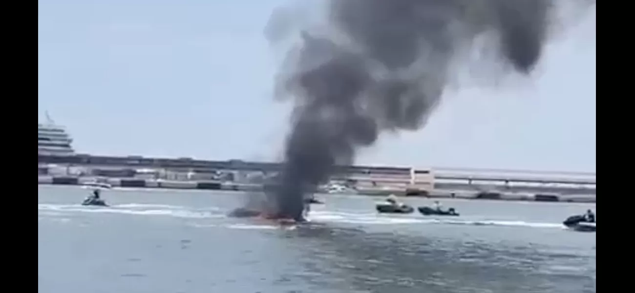 A pair from Britain suffer severe harm when their vessel detonates.
