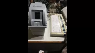 Rahul and Akhilesh cast doubt on EVM reliability by calling them 'black box'.