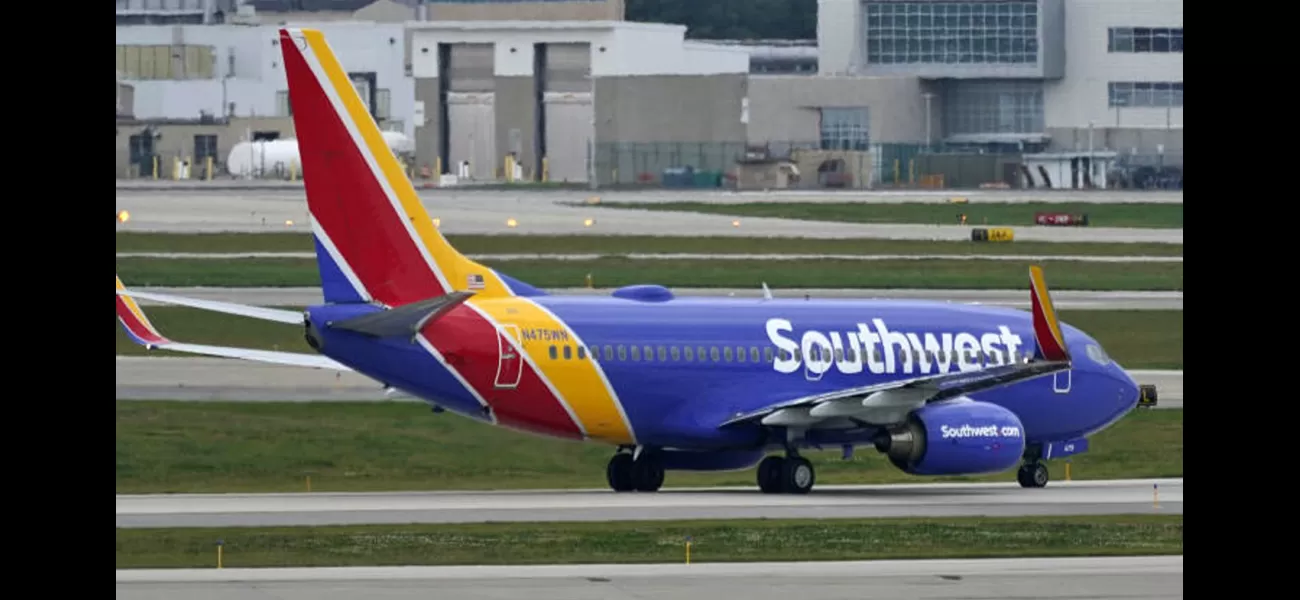 A passenger plane almost collided with the sea, coming within 400 feet of crashing.