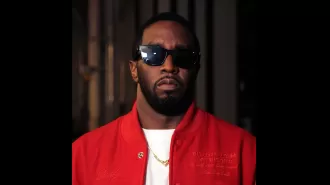 Diddy gives back NYC key as requested by mayor.