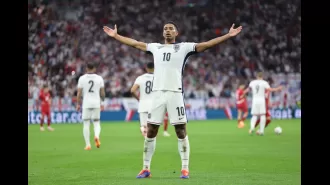 Jude Bellingham scores early goal for England in Euro 2024 opener against Serbia.