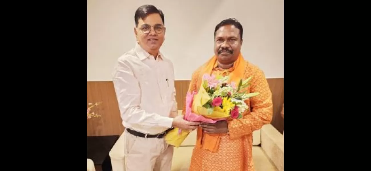 Mr. Singh, the Principal Secretary, meets with the Minister of Rural Development.