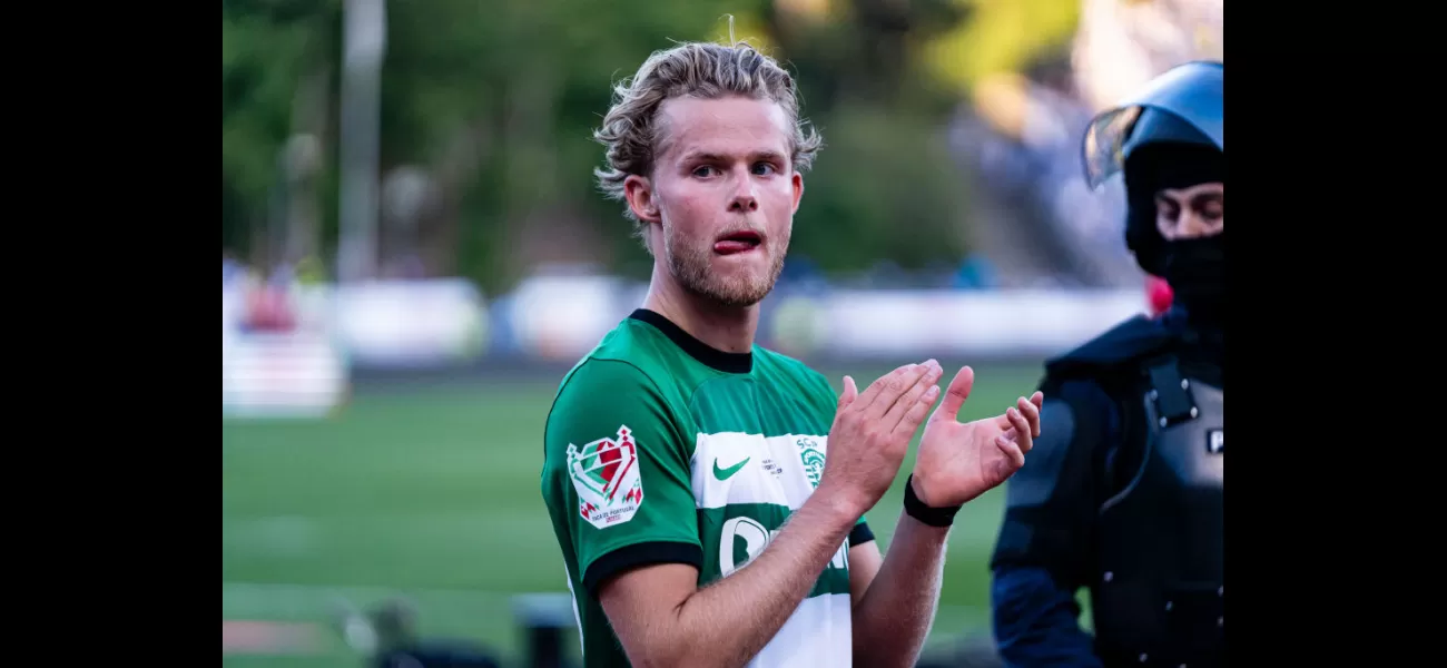 Hjulmand addresses his potential move to Manchester United and his future with Sporting.