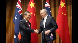 The Prime Minister praises the renewed relationship with China following talks with the premier.