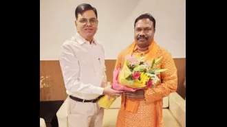 Mr. Singh, the Principal Secretary, meets with the Minister of Rural Development.
