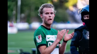 Hjulmand addresses his potential move to Manchester United and his future with Sporting.