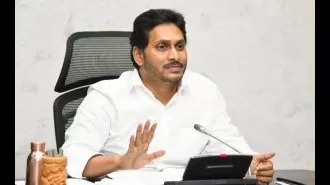 Former Andhra Pradesh Chief Minister Jagan Mohan Reddy supports the use of ballot papers for voting.