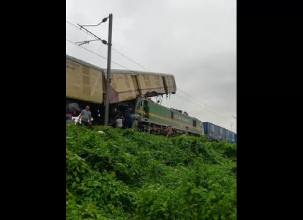 A train collision in Kanchanjunga Express results in 11 deaths, including a child who passed away from injuries.