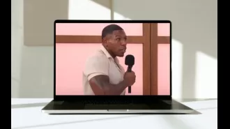 A plumber on a dating show confesses that his pursuit of social media fame resulted in him losing his job.