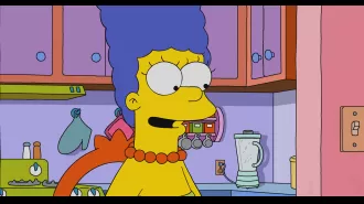 Nancy MacKenzie, the Latin American voice of Marge Simpson, passes away at 81.