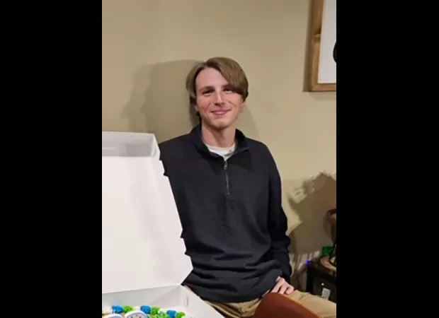 Death of US college student kicked out of bar was due to specific cause.