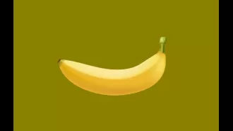 Creators deny scam accusations for Banana game reaching second place on Steam.
