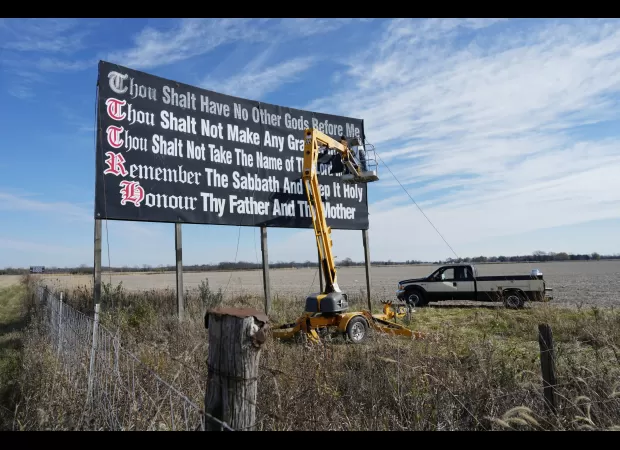 US state mandates schools to publicly display Ten Commandments, setting precedent for others to follow.