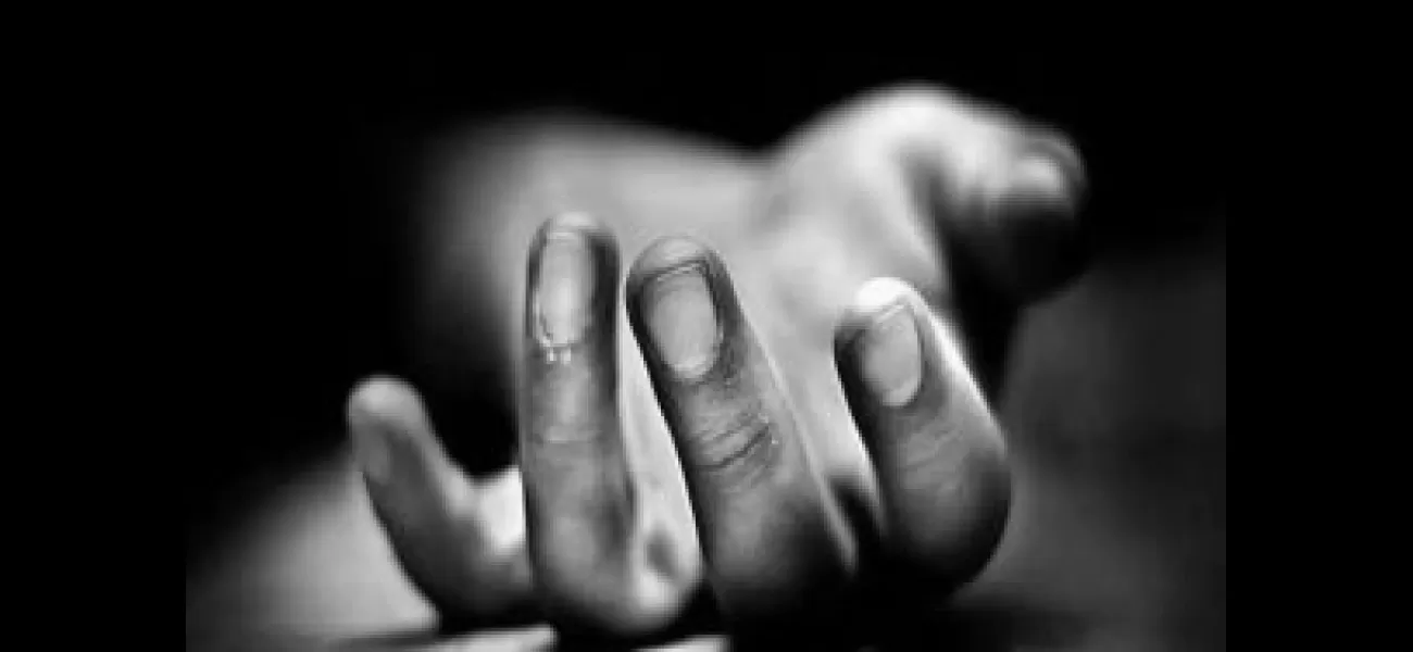 A woman committed suicide by ingesting poison.