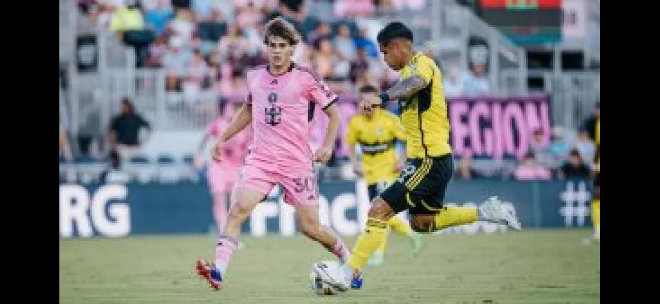 Inter Miami defeats Columbus Crew 2-1, despite the absence of star players Lionel Messi and Luis Suárez.