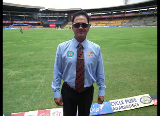 Former Indian cricket player David Johnson dies at 52.