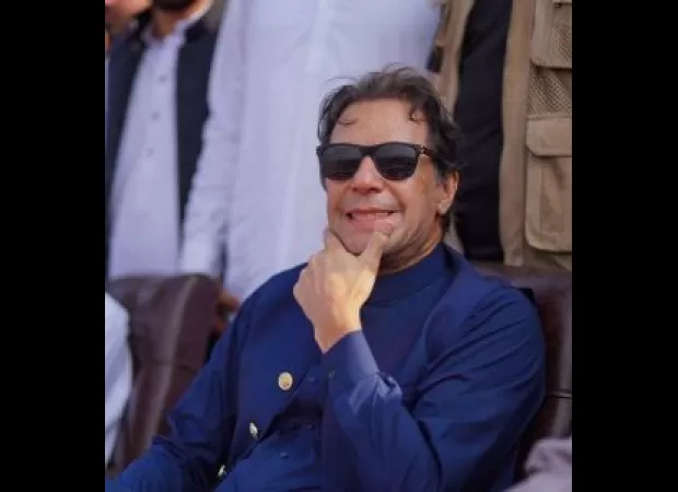 A person who advised a former Pakistani prime minister who is in prison has been taken by force in Lahore, according to a report.