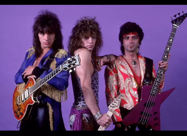 Famous 80s vocalist worries that ongoing vocal injury could spell the end of their music career.