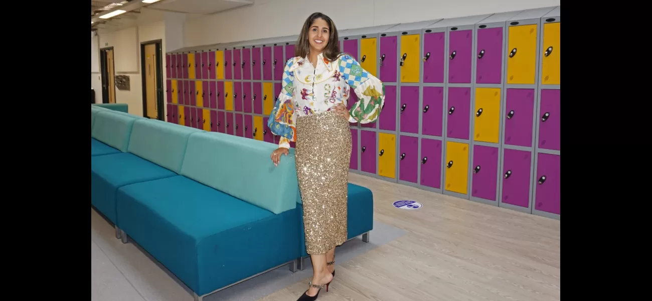 Earning £14,200 from renting out clothes to strangers.