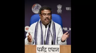 A 7-member panel has been formed by the Centre to revamp the competitive exam system.