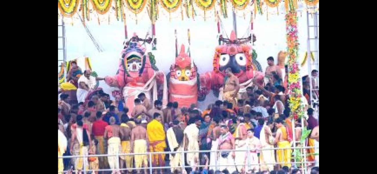 Thousands of followers observe sacred bathing and elephant attire of Holy Trinity in Puri.