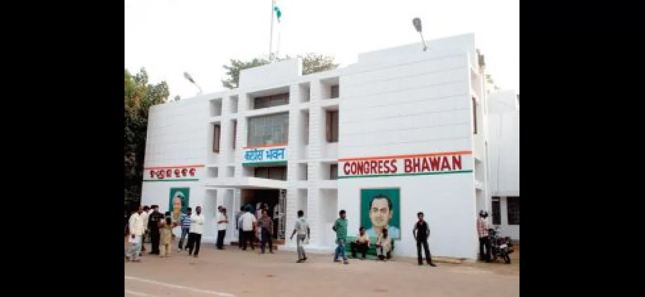 Five Congress members in Odisha were kicked out of the party for throwing ink at Sarat Pattanayak.