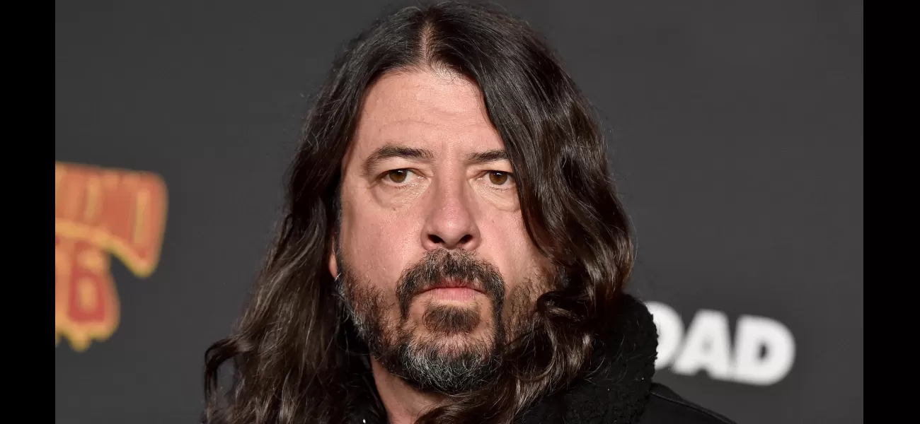 Online feud sparked by Dave Grohl's diss towards Taylor Swift.